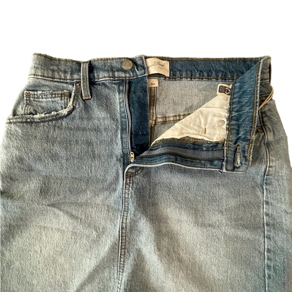 Universal Thread High Waisted Jean Skirt NWT Size 4 - Picture 3 of 5